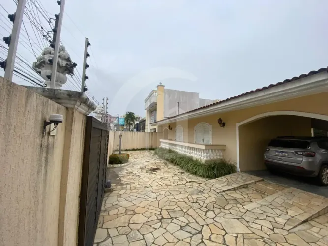 O espaço ideal para o seu negócio crescer - imóvel com 700 m² e estrutura perfeita para us