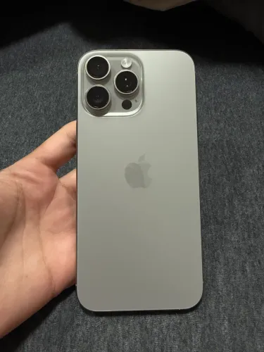 iPhone 16 pro Max 256 GB Titânio 
