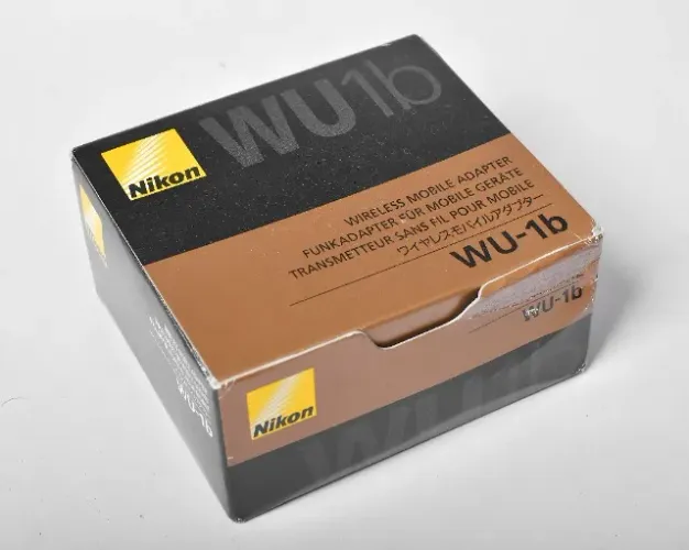 Nikon WU1b (Wi-fi Adapter)