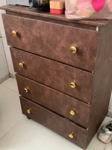 Cômoda retrô seminova $180