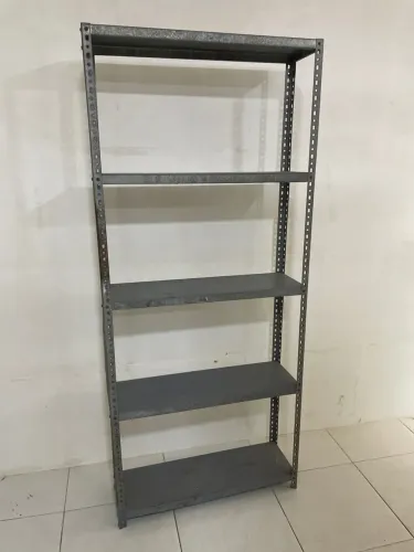 Estante de ferro 4 prateleiras 
