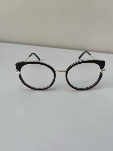 Armação de óculos elegante