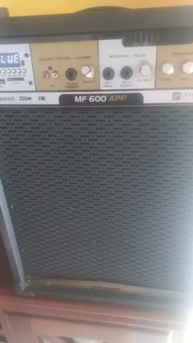 Caixa som Mf600 amplificada