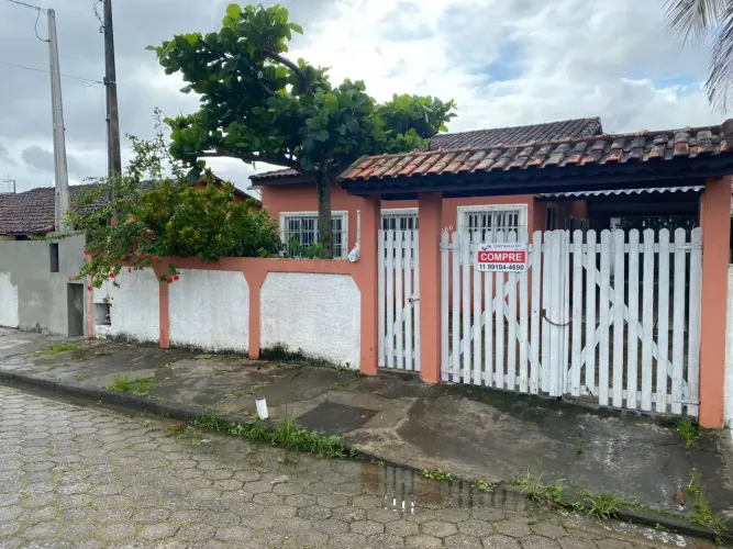 CASA TERREA a VENDA, 151 m2, 3 quartos (2 suites), Balneario Britania, Ilha Comprida/SP