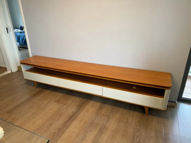 Rack televisão