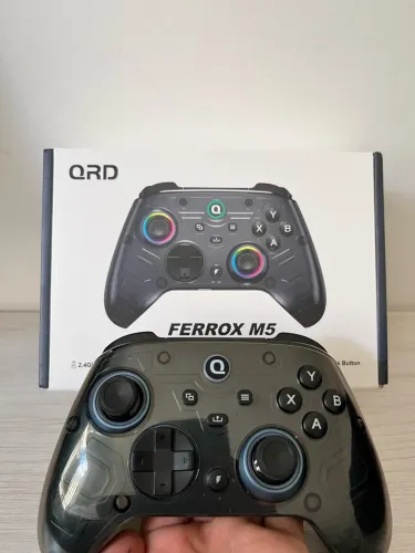 Controle Sem Fio QRD Ferrox M5 Para Xbox Series X/S, Xbox One e PC/iOS/Android Preto