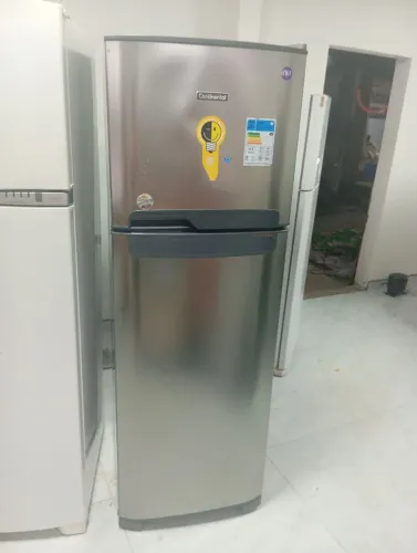 Vendo Geladeira Continental 370Litros 110volts FrostFree Revisada com Garantia
