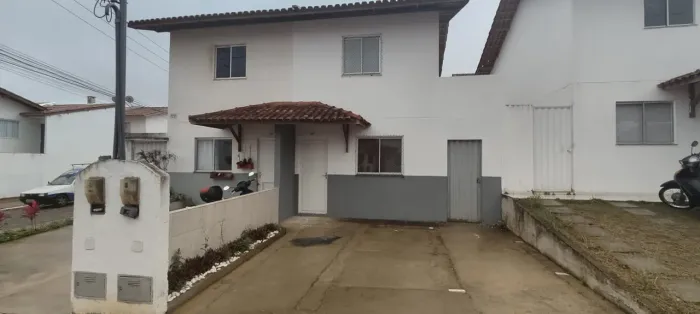 Village 2 quartos sendo 1 suíte, ampliado com cozinha planejada + escritório em condomínio