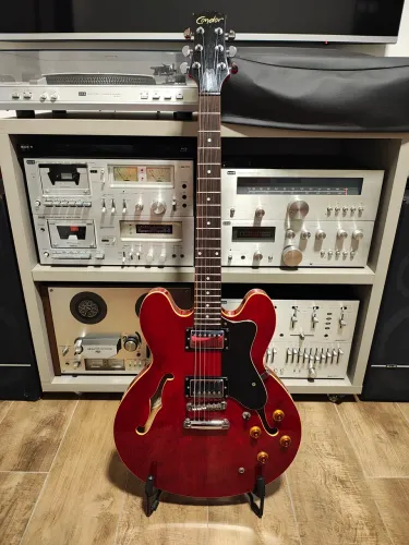 Guitarra Condor semi acústica Condor JC-502