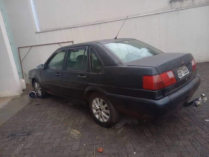 Volkswagen Santana 2.0 MI 2P E 4P 2001