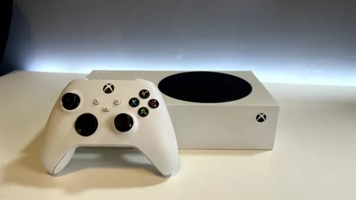 Xbox Series S 512GB - Completo e com Nota fiscal