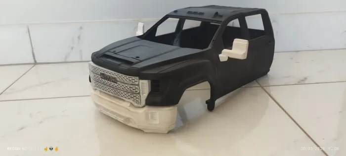 Cabine GMC feito impressora 3D