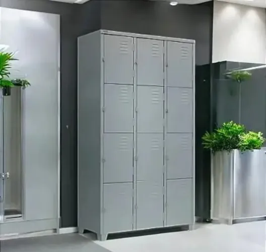 Roupeiro de aço pronta entrega novo