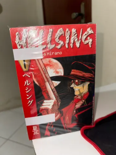Coleção Mangá Hellsing Vol 1 - 20