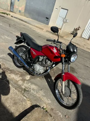 Vendo titan 150