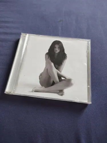 Selena Gomez Revival