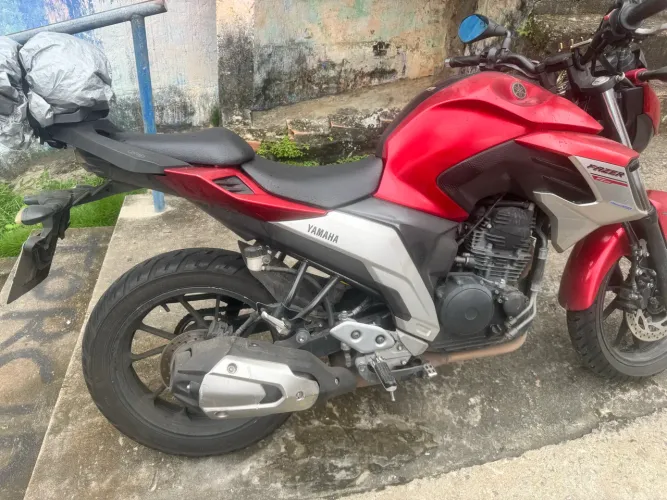 Fazer 250