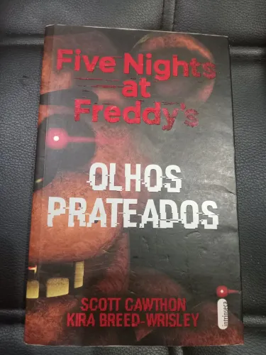 Five Nights at Freddy's Olhos Prateados