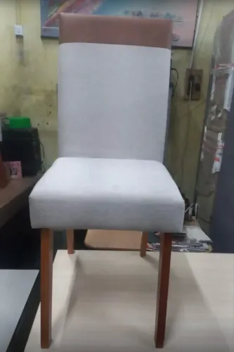 Cadeira de cozinha em ótimo estado
