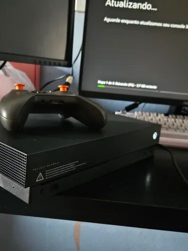 xbox one x project scorpio 1TB