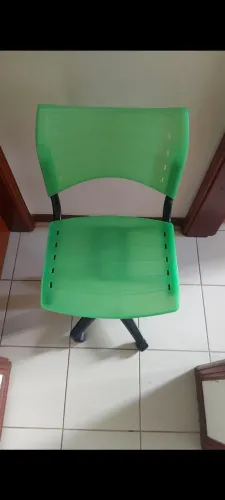 Cadeira de escritório verde