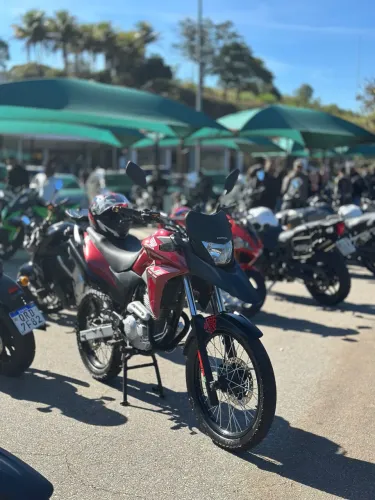 XRE 300 pra sair rápido 