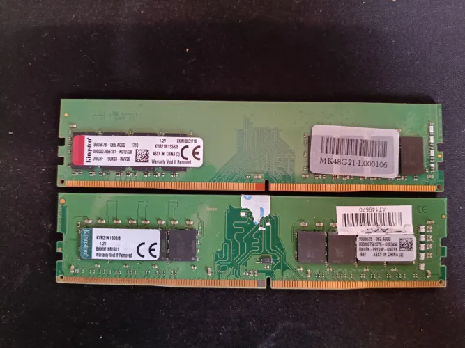 Memória RAM Kingston 8GB 2666MHz<br>R$400<br>R$220 cada
