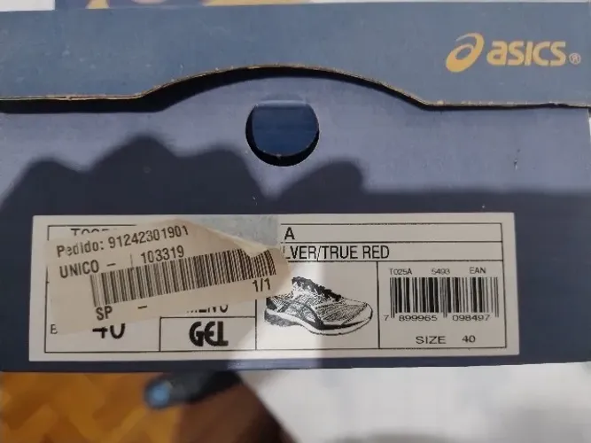 Tenis Asics Venture sem uso 40