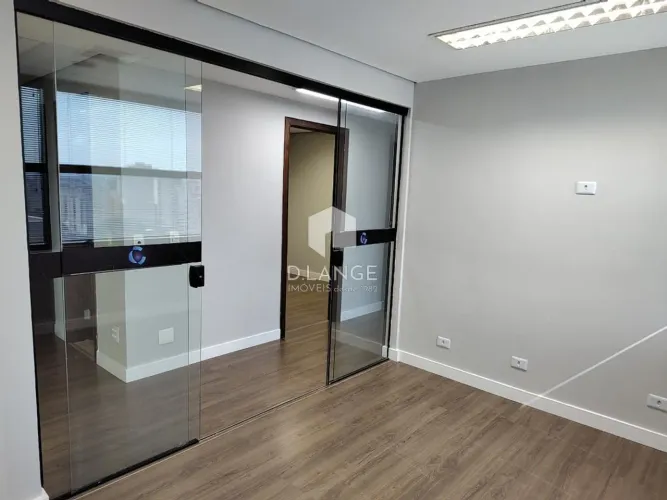 Sala comercial para locação no bairro Centro em Campinas - SP