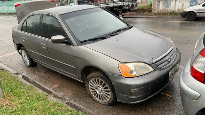 Civic 2005 sucata