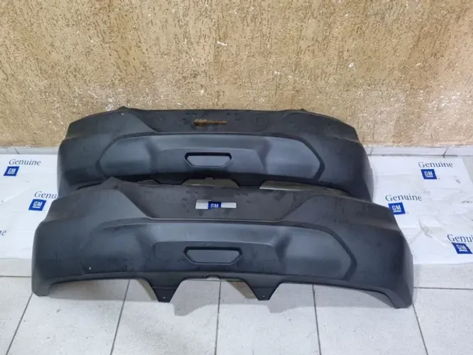 Parachoque traseiro Tracker 2020/2021/2022/2023/2024