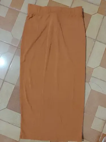 Saia média forever 21