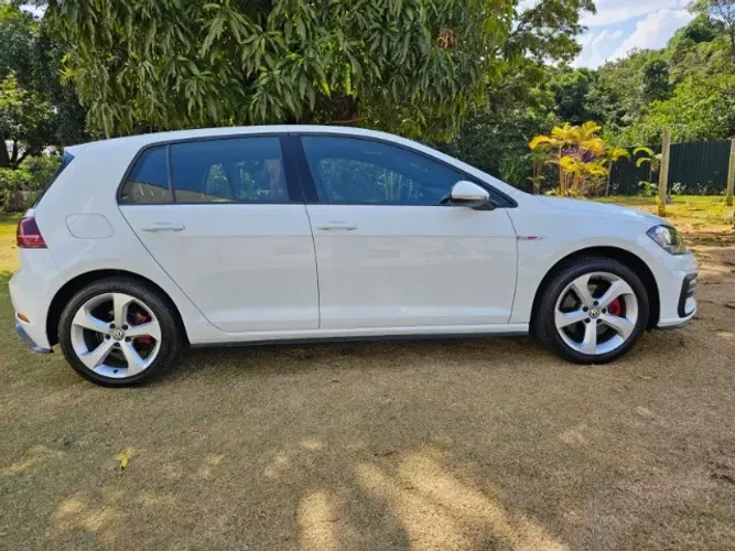 Vendo ou Troco Golf GTi 350 2.0 230cv 2018 Top, Autom. com Teto Solar - aceito consórcio