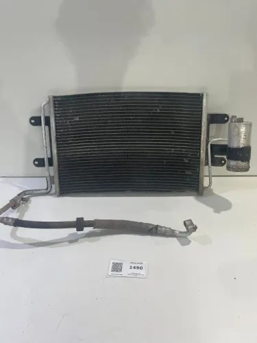 Condensador Ar Condicionado Golf 16 8v 2008 a 2013