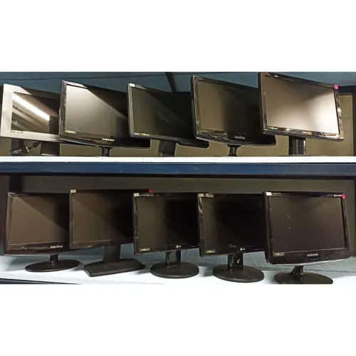 10 Monitores 16" Polegadas Diversos Modelos com Detalhes na Tela