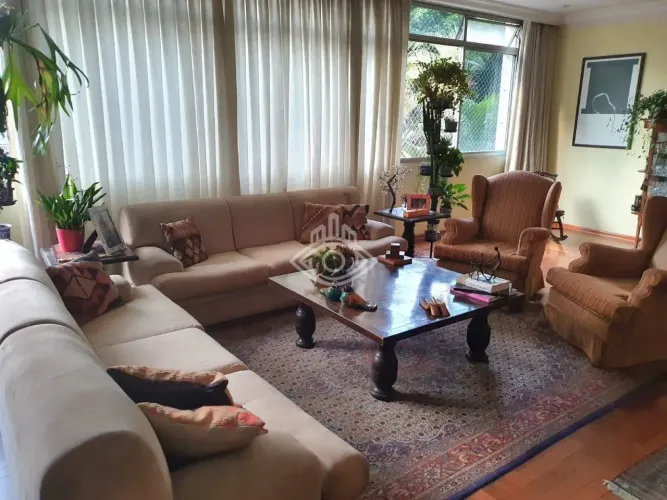 Apartamento à Venda na Rua Jesuíno Arruda, Itaim Bibi, São Paulo