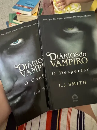 Livros Diários Do Vampiro, duas edições
