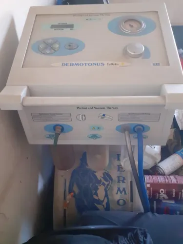 Vendo Aparelho para estética