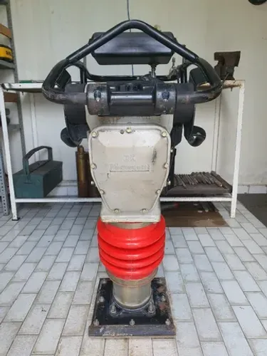 Compactador de Solo Aluguel