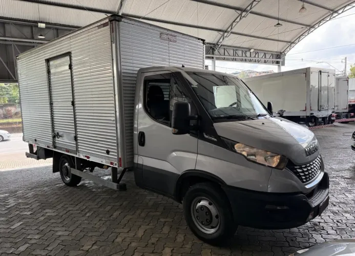 Iveco Daily 2022 (PARCELAMENTO A COMBINAR)