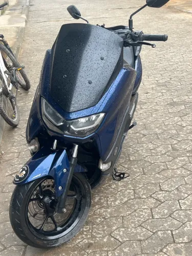 Vendo Nmax único dono, com protetor de carenagem 