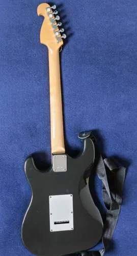 Guitarra Memphis by Tagima Stratocaster - Since 1985