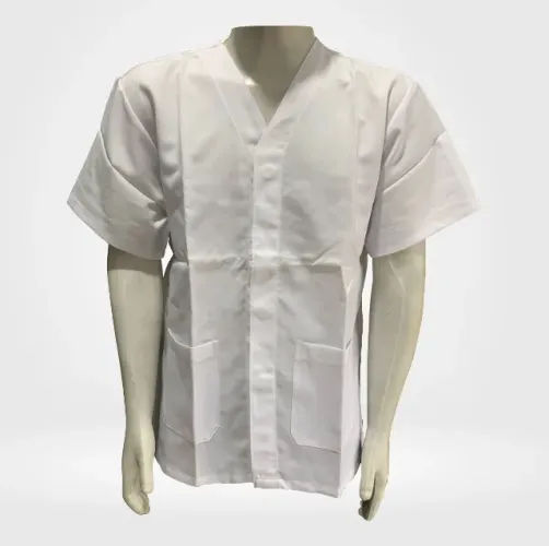 GUARDA PÓ EM OXFORD BRANCO MANGA CURTA, 3 BOLSOS GOLA V