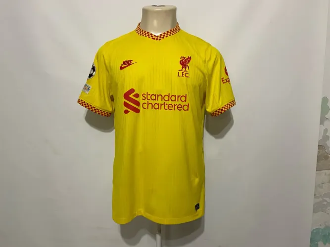 Camisa do Liverpool amarela 2021/22, G, usada