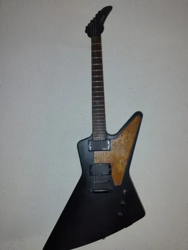 Vendo ou troco Guitarra Epiphone Gothic