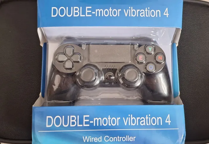 Controle PS4 - Dualshock 4 - Preto - Vibrações Duplas