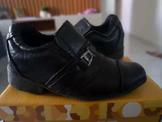 Sapato social menino, tamanho 23 