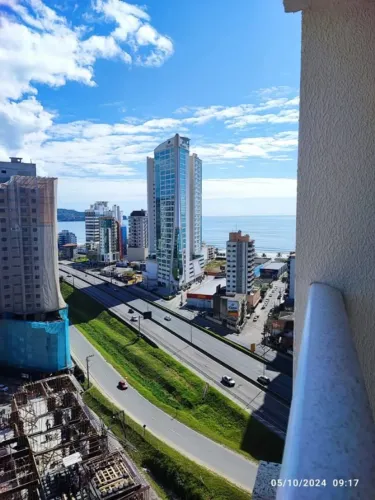 apartamento mobiliado com linda vista mar em itapema