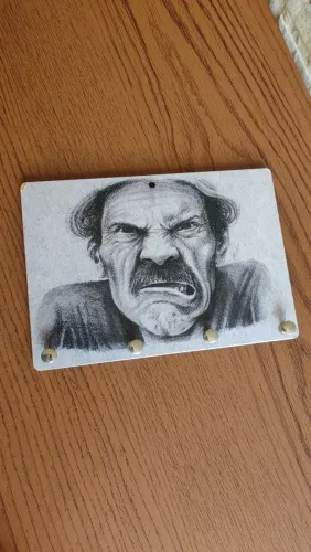 Porta-Chaves Decorativo - Seu Madruga - Estilo Rústico
