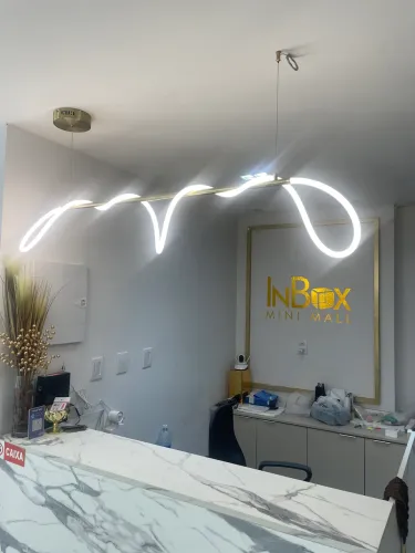 Pendente GRANDE com mangueira de led flexível 